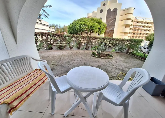 Espacoso Apartamento Com Excelente Espaco Exterior